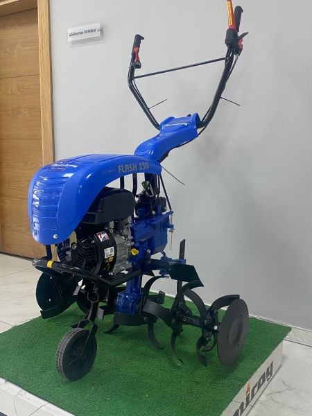 Flash 250 Briggs Stratton 7 HP Benzinli Çapa Makinesi- Makassız Römork